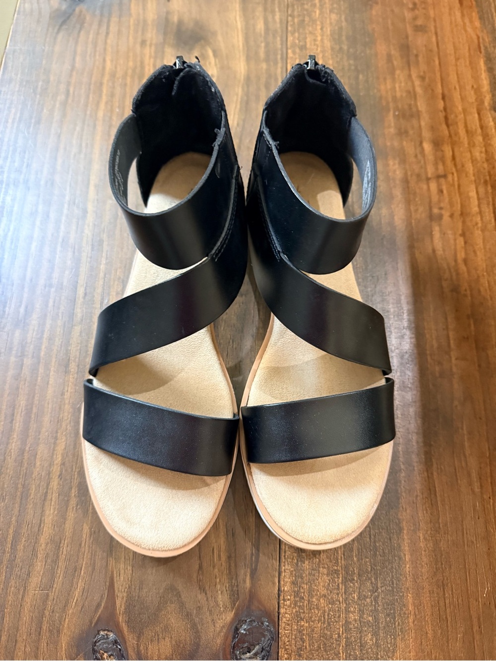 Time and Tru Black Crisscross Ankle Strap Sandals, Worn once